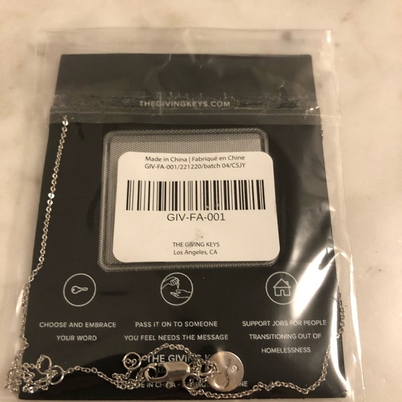 Beautiful The Giving Keys Believe Necklace Supporting Homeless - Picture 4 of 4